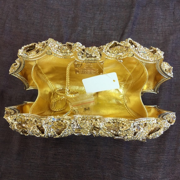 🌹Rose Evening Bag - Gold Tone w/ Gold Crystals🌹 - Picture 4 of 4